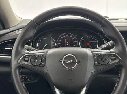 Opel - Insignia