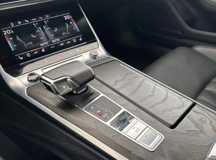 Audi - A6