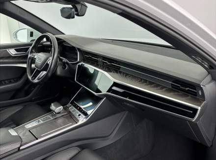 Audi - A6