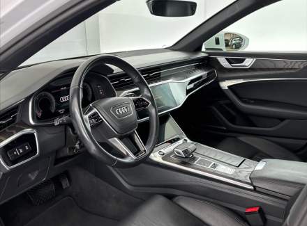 Audi - A6