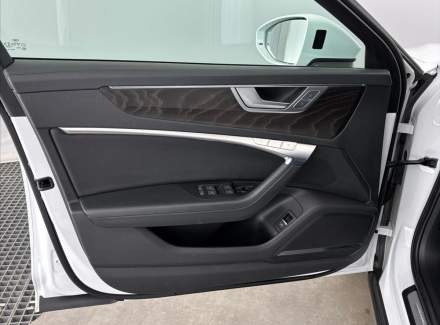 Audi - A6
