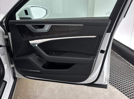 Audi - A6