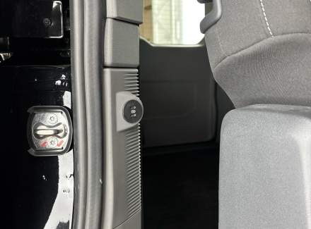 Volkswagen - Caravelle