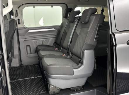 Volkswagen - Caravelle