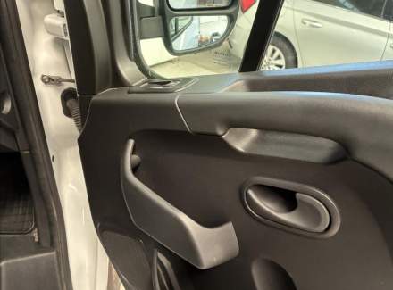 Renault - Master
