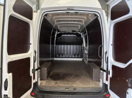 Renault - Master