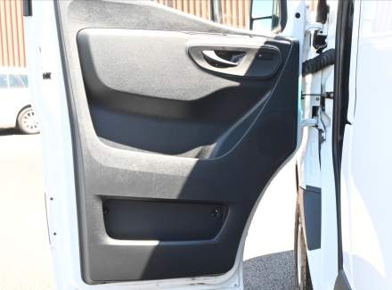 Mercedes-Benz - Sprinter