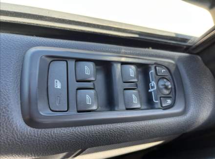 Land Rover - Discovery