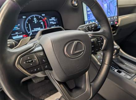 Lexus