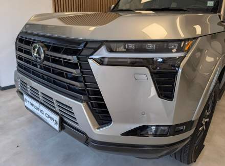 Lexus