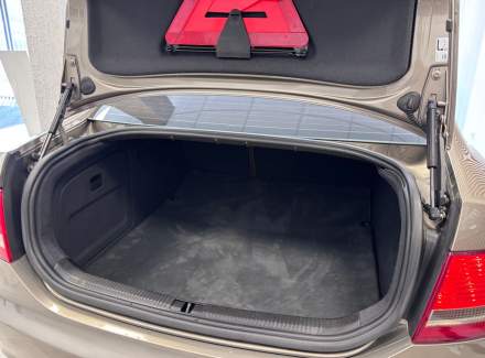 Audi - A6