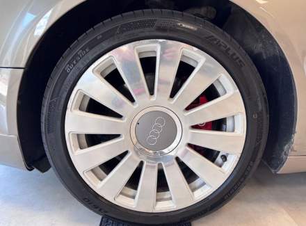 Audi - A6