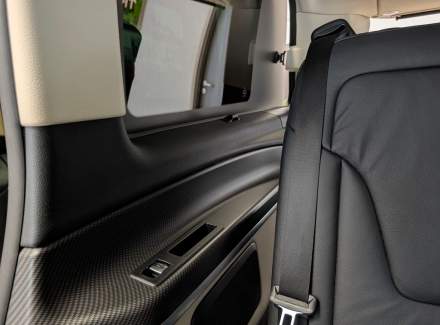 Mercedes-Benz - V-class