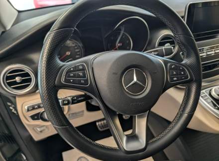 Mercedes-Benz - V-class