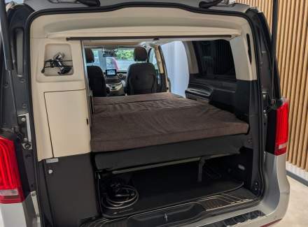 Mercedes-Benz - V-class