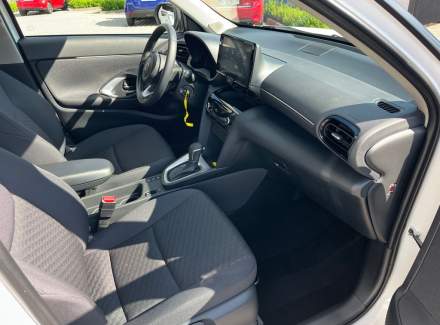 Toyota - Yaris Cross