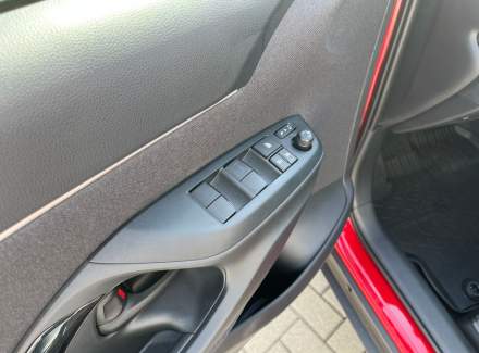 Toyota - Yaris Cross