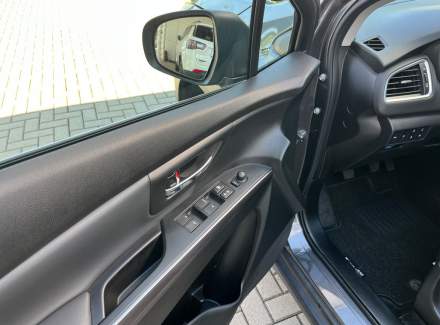 Suzuki - SX4