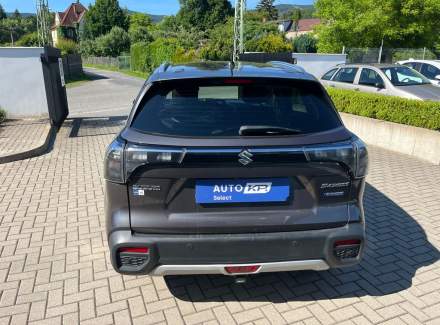 Suzuki - SX4
