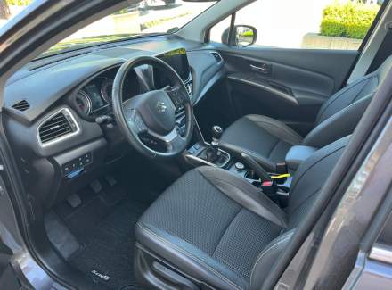 Suzuki - SX4