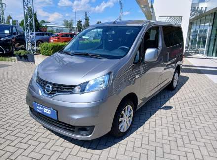 Nissan - NV200