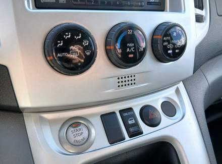 Nissan - NV200