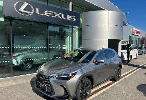 Lexus - NX