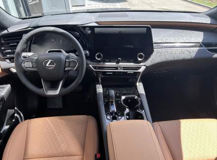 Lexus