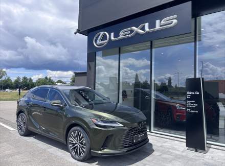 Lexus