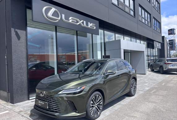 Lexus