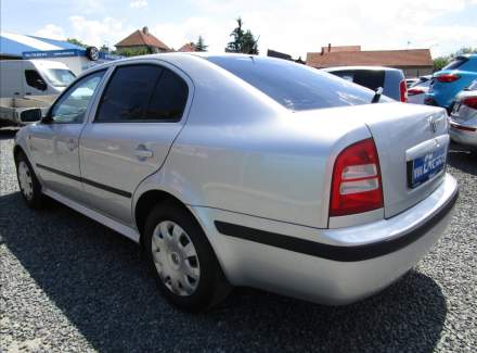 Škoda - Octavia