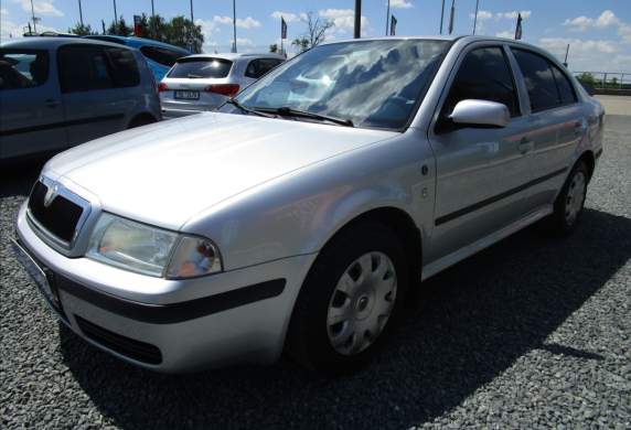 Škoda - Octavia