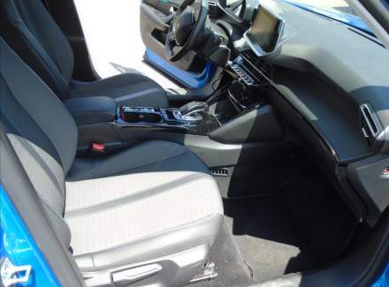 Peugeot - 2008