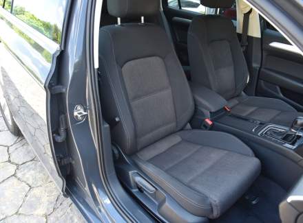 Volkswagen - Passat