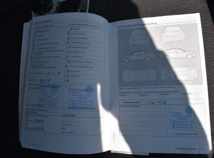 Volkswagen - Passat
