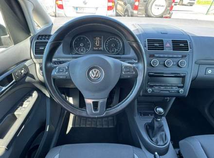 Volkswagen - Touran