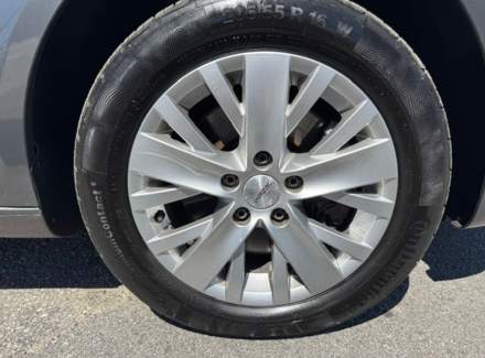 Volkswagen - Touran