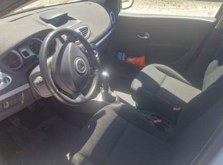 Renault - Clio