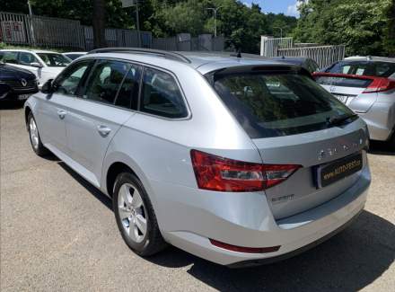 Škoda - Superb