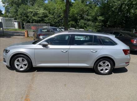 Škoda - Superb