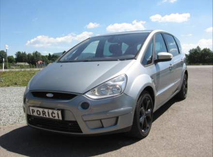 Ford - S-MAX