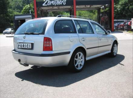 Škoda - Octavia