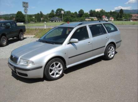 Škoda - Octavia
