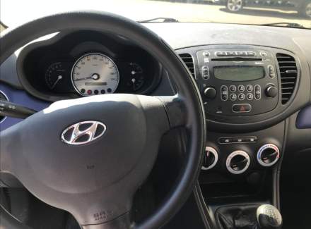 Hyundai - i10