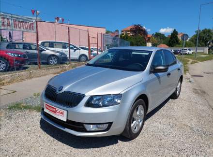 Škoda - Octavia