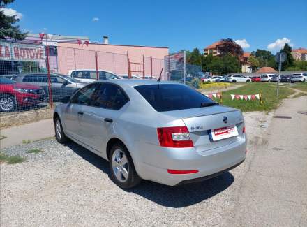 Škoda - Octavia