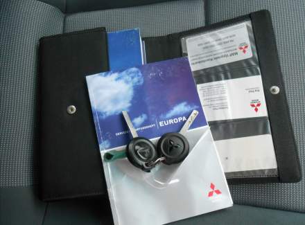 Mitsubishi - Colt