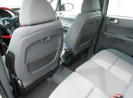 Mitsubishi - Colt