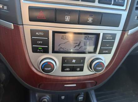 Hyundai - Santa FE