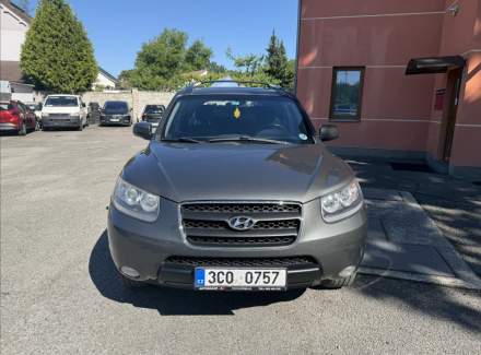 Hyundai - Santa FE